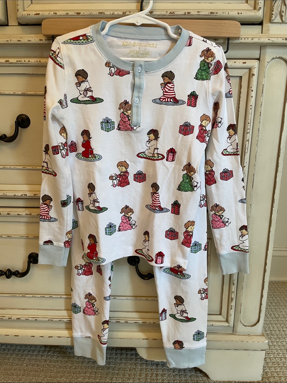 The Beaufort Bonnet Company- Kids Holiday Print Long-Sleeve Pajama Set